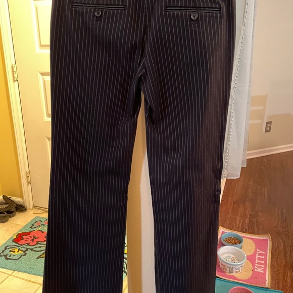 Express Design Studio “Editor” slacks. Pinstripe, flare leg. 4 regular. NWOT - Picture 13 of 15